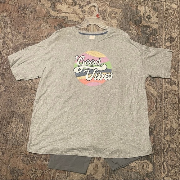 Good Vibes T-Shirt & short set size medium(8-10) - Picture 1 of 2
